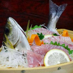お造り盛り合わせの画像