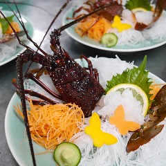 伊勢海老フルコースの画像