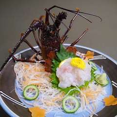 伊勢海老付きクエ鍋の画像