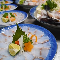 近大クエ鍋コースの画像