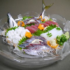 近大クエ鍋フルコースの画像
