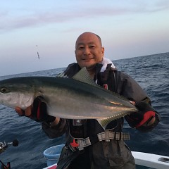 5月2日（水）午前・アジ釣り・午後便・マダイ釣りの写真その2