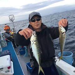 3月 1日（月）午前・泳がせ釣り 午後・アジ釣りの写真その5