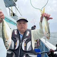 4月 2日（火）午後便・アジ釣りの写真その3