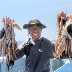 8月 4日（月）一日便・スルメイカ釣りの写真その1