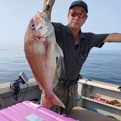 8月27日（水）午前便・タテ釣りの写真その1