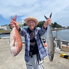 8月28日（木）午前便・タテ釣りの写真その1