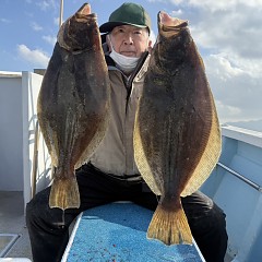 11月 27日（木）一日便・泳がせ釣りの写真その1