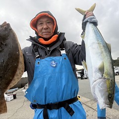 11月 27日（木）一日便・泳がせ釣りの写真その12