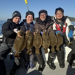 11月 30日（日）一日便・泳がせ釣りの写真その1