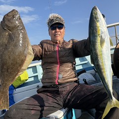 12月 2日（火）一日便・泳がせ釣りの写真その3