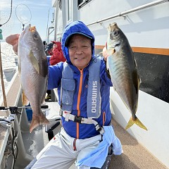 5月5日（火）午前・午後便・アジ釣りの写真その1