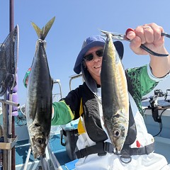 5月 18日(月)8時出船・アジ釣りの写真その1