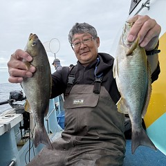 5月 27日（水）午前便・イサキ釣りの写真その4