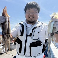 8月 10日（月）一日便・スルメイカ釣りの写真その2