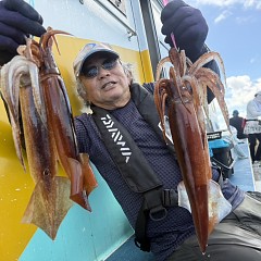 8月 14日（金）一日便・スルメイカ釣りの写真その4