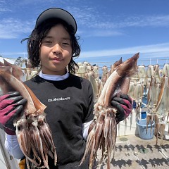 8月 16日（日）一日便・スルメイカ釣りの写真その3