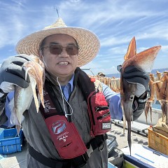 8月 19日（水）一日便・スルメイカ釣りの写真その2