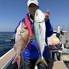 10月12日（月）午前7時出船・ウタセマダイの写真その2