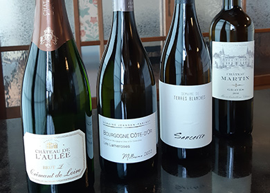 和食に合わせやすいワインをセレクト